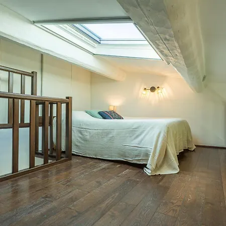 Vieil Duplex Lumineux Vue Imprenable - Climatise アパート *