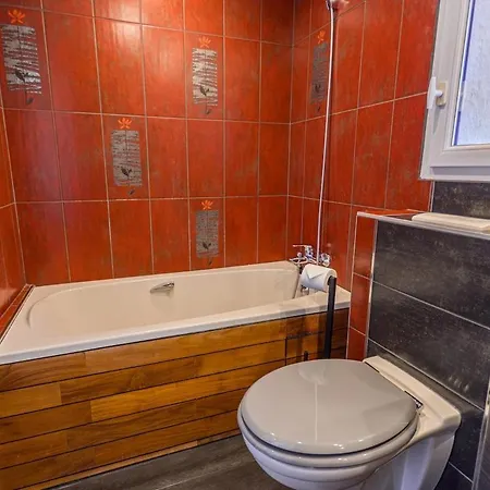 Vieil Duplex Lumineux Vue Imprenable - Climatise Lägenhet
